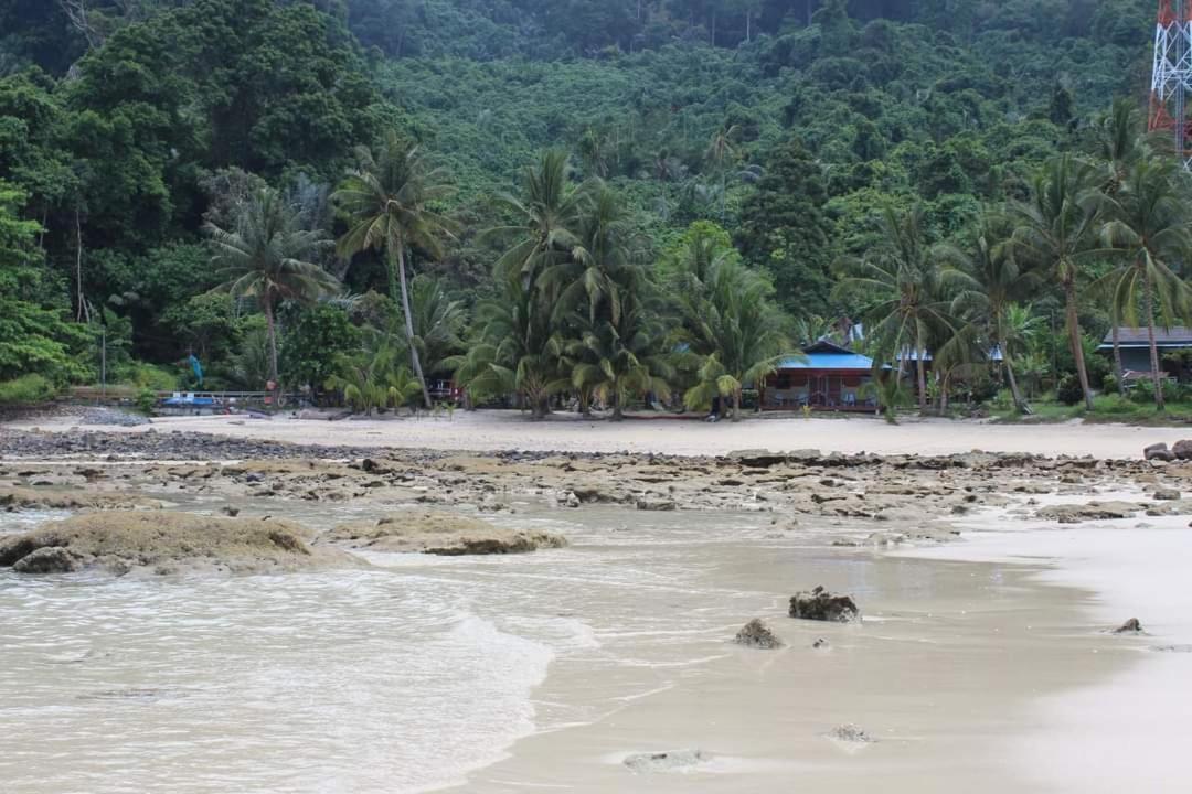 Ella'S Place Salang Tioman Kampong Ayer Batang Екстер'єр фото
