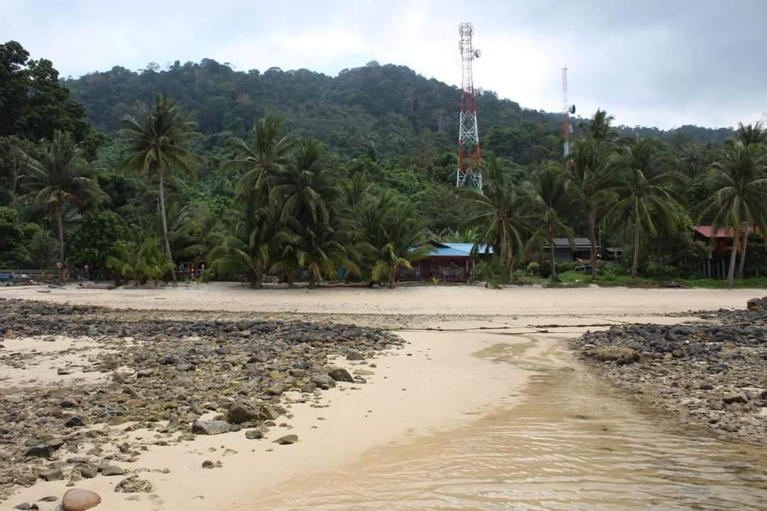 Ella'S Place Salang Tioman Kampong Ayer Batang Екстер'єр фото