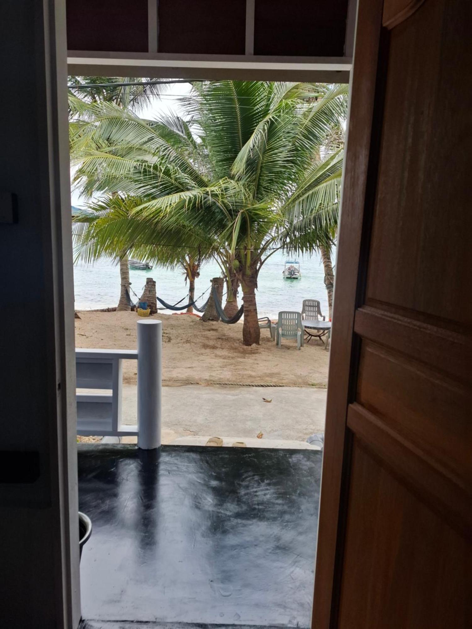 Ella'S Place Salang Tioman Kampong Ayer Batang Екстер'єр фото